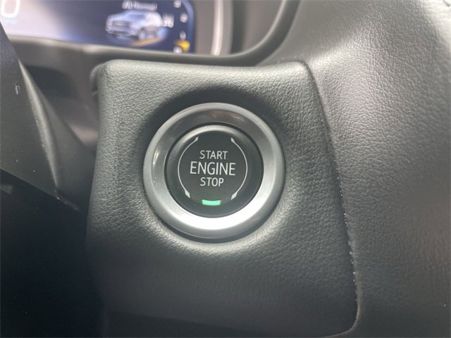 Used 2023 Chevrolet Suburban LT image 16