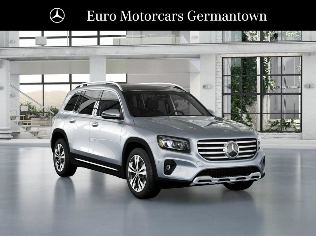 New 2026 Mercedes-Benz GLB 250 4MATIC image 10