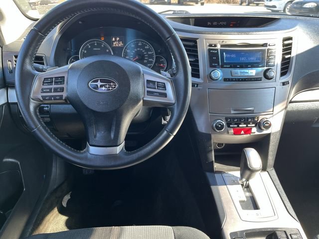 Used 2013 Subaru Outback 2.5i Premium w/ All-Weather Pkg image 13