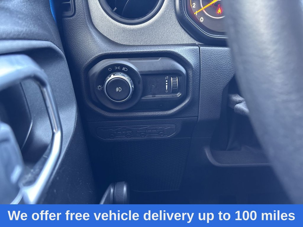 Used 2024 Jeep Wrangler Unlimited Sport AWD/4WD image 18