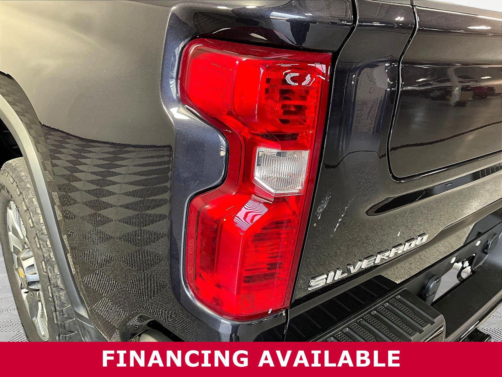 Used 2024 Chevrolet Silverado 2500 Custom w/ Custom Value Package AWD/4WD image 23
