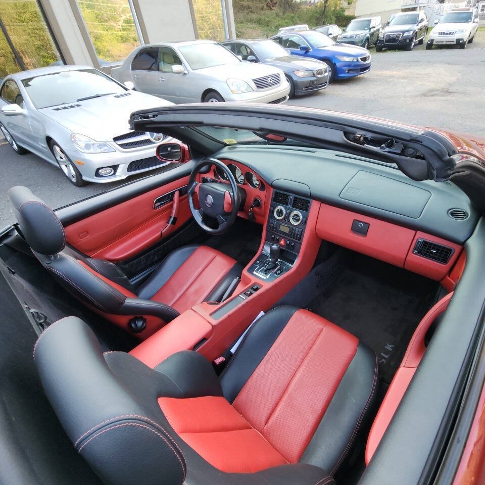 Used 1999 Mercedes-Benz SLK 230 image 12