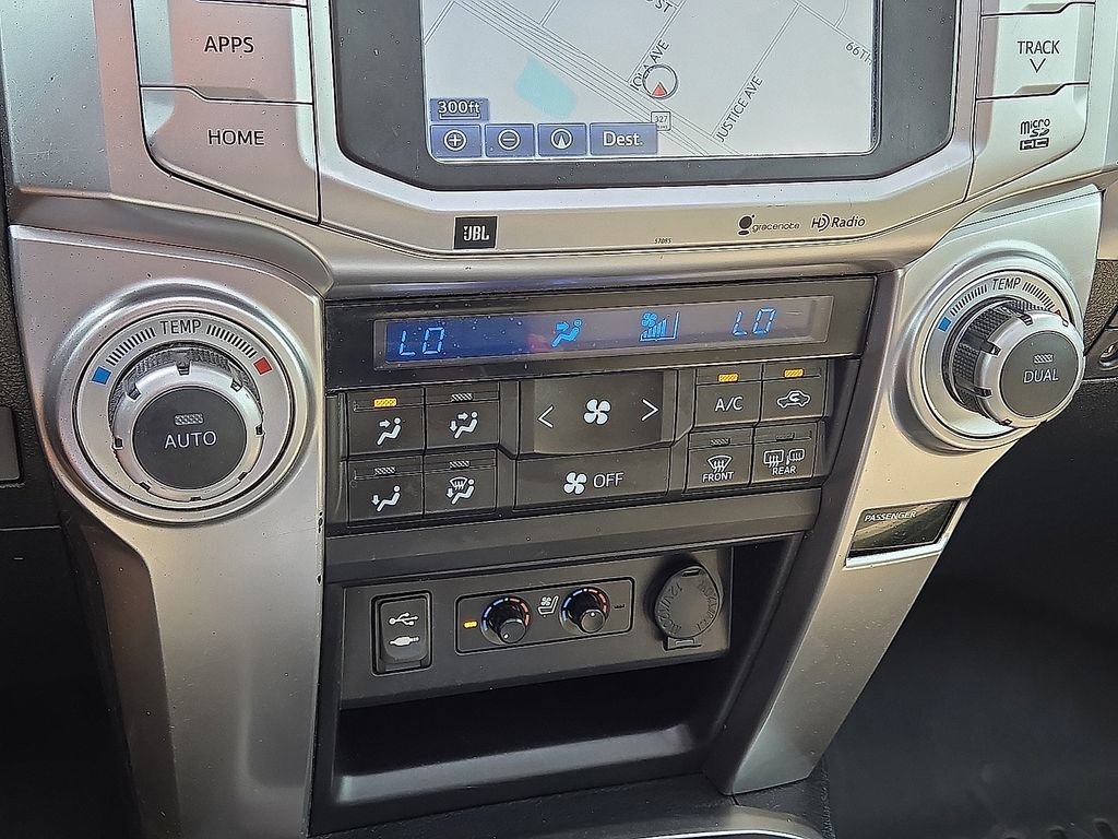 Used 2015 Toyota 4Runner Limited RWD image 26