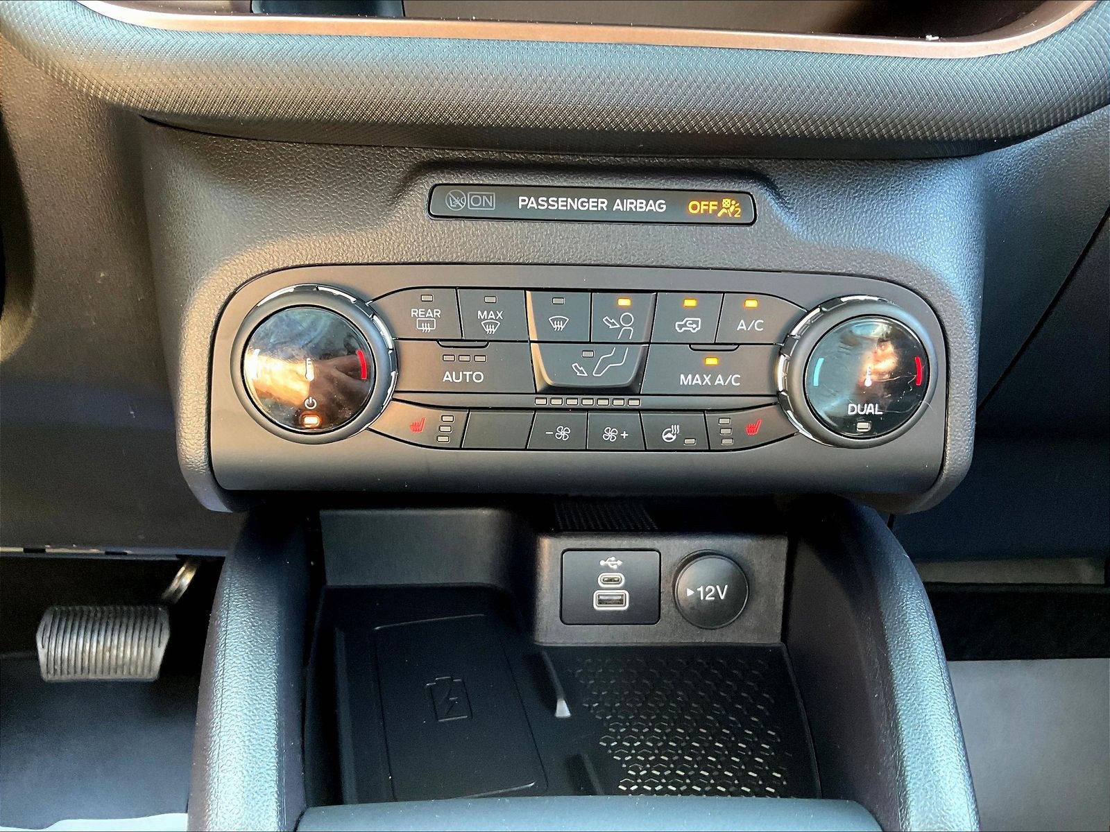 Used 2024 Ford Bronco Sport Outer Banks w/ Tech Package AWD/4WD image 15