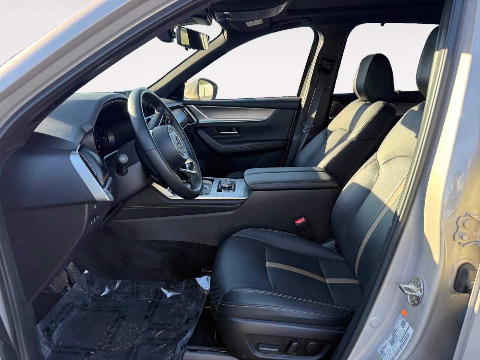 Certified 2024 MAZDA CX-90 Plug-In Hybrid w/ Premium Plus image 10