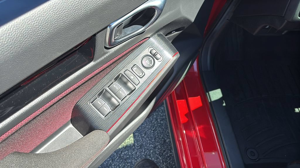 Used 2026 Honda Civic Si image 14