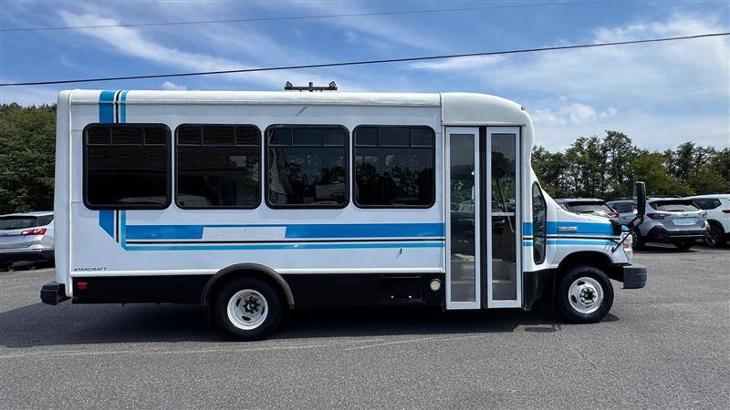 Used 2014 Ford E-450 and Econoline 450 Super Duty w/ Shuttle Bus Prep Package RWD image 8