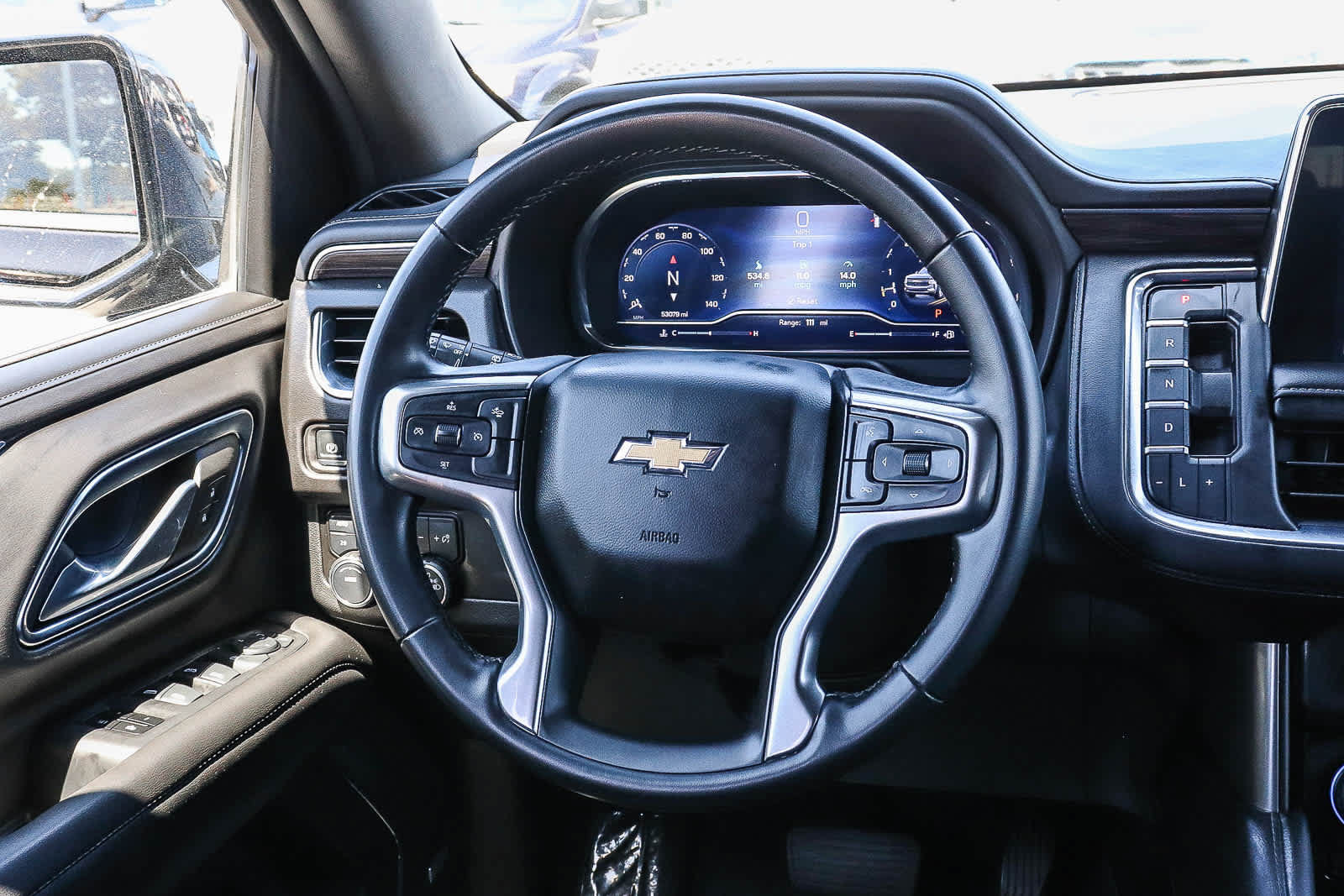 Used 2024 Chevrolet Suburban LT AWD/4WD image 21