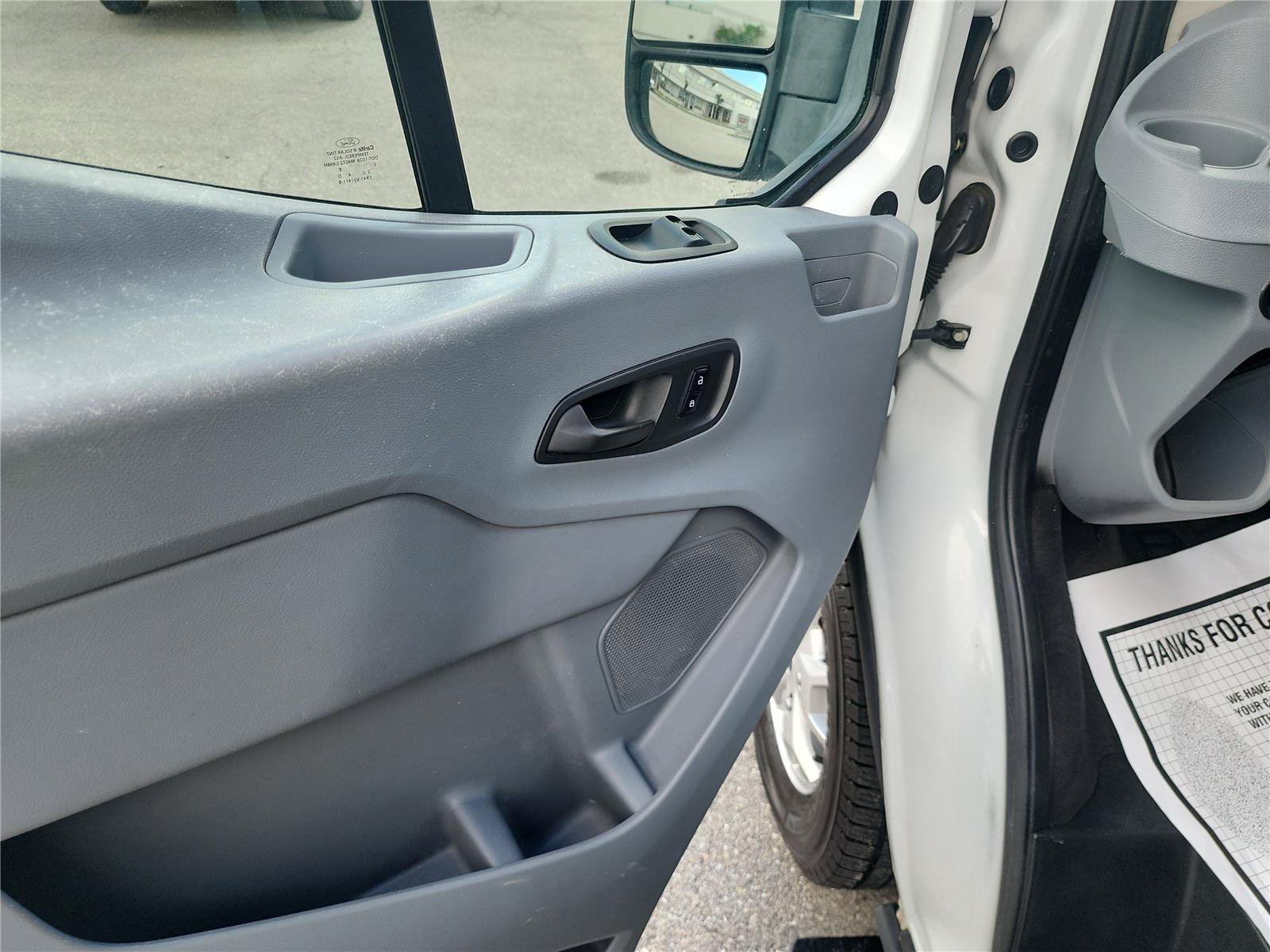 Used 2015 Ford Transit 350 XLT RWD image 11