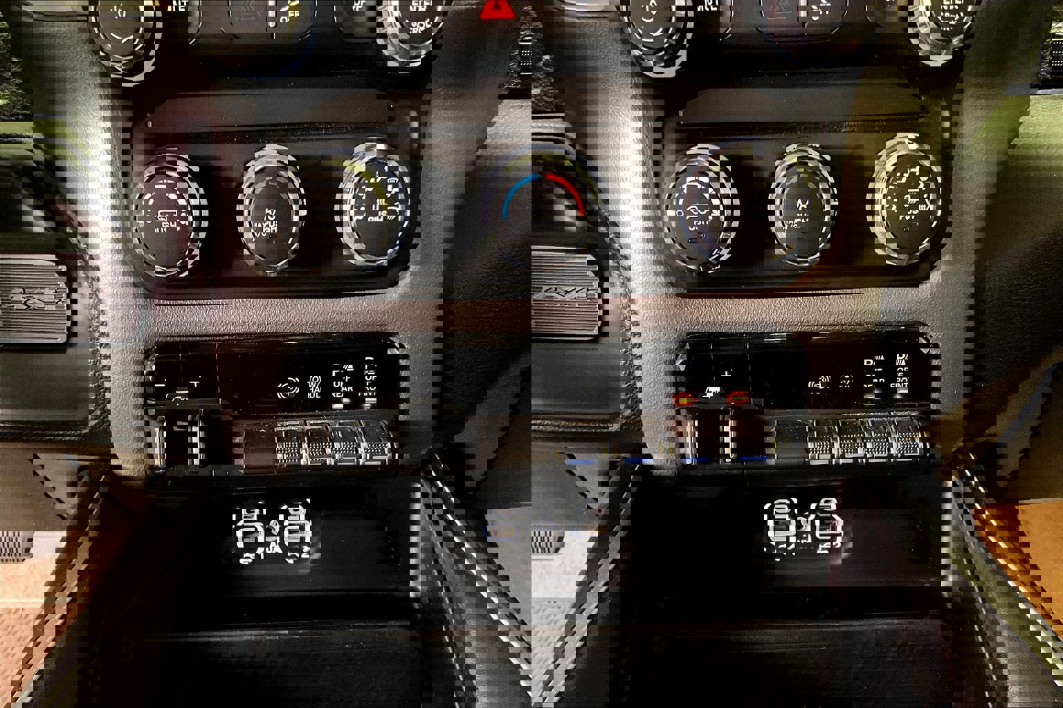 Used 2024 RAM 2500 Big Horn w/ Off Road Package image 15