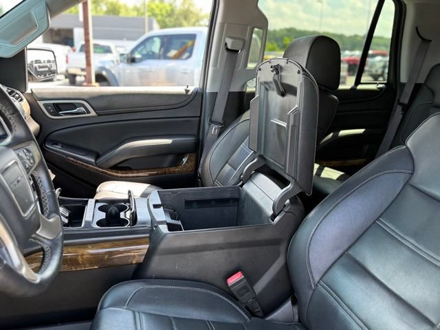 Used 2016 GMC Yukon Denali w/ Open Road Package AWD/4WD image 30