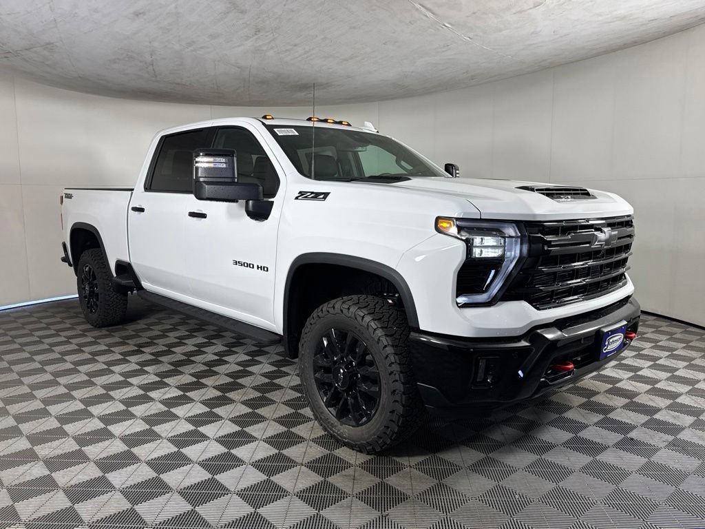 New 2026 Chevrolet Silverado 3500 LTZ w/ LTZ Plus Package AWD/4WD image 3