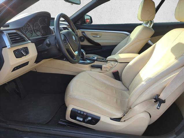 Used 2018 BMW 430i Convertible image 12