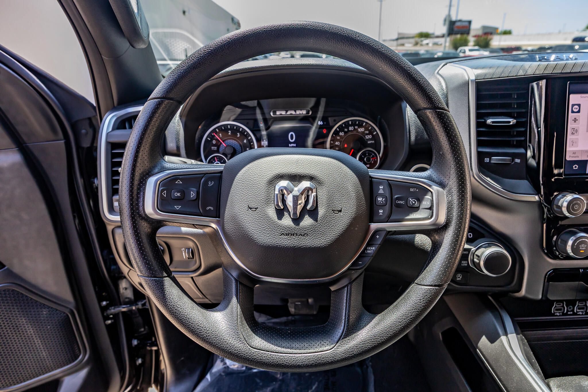 Used 2026 RAM 1500 Express AWD/4WD image 19