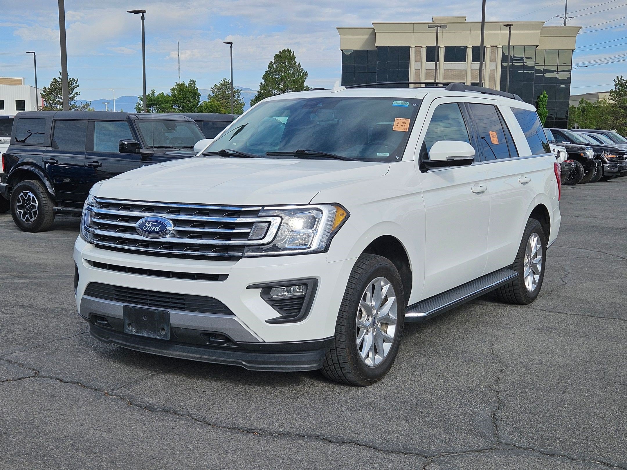 Used 2021 Ford Expedition XLT AWD/4WD image 10