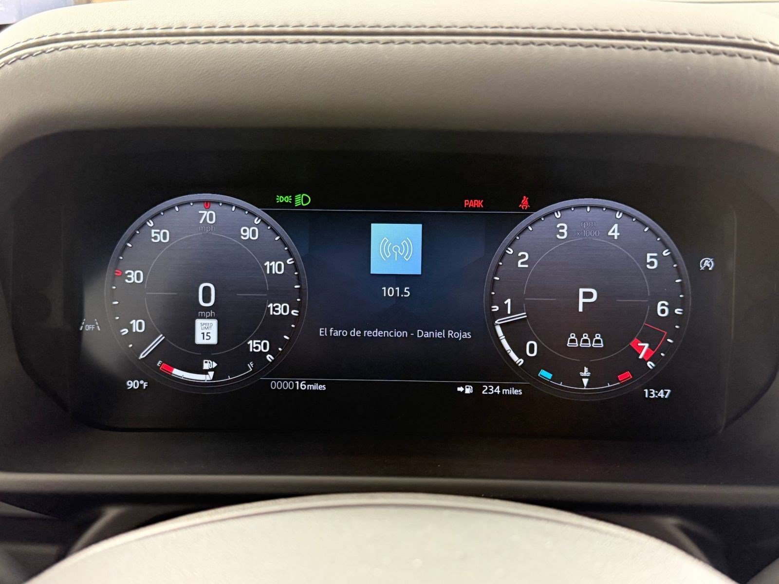 Used 2026 Land Rover Defender 110 S AWD/4WD image 18