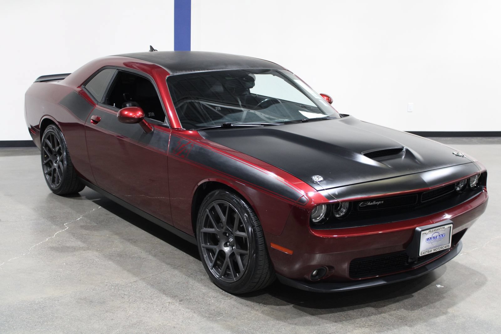 Used 2018 Dodge Challenger T/A RWD image 5