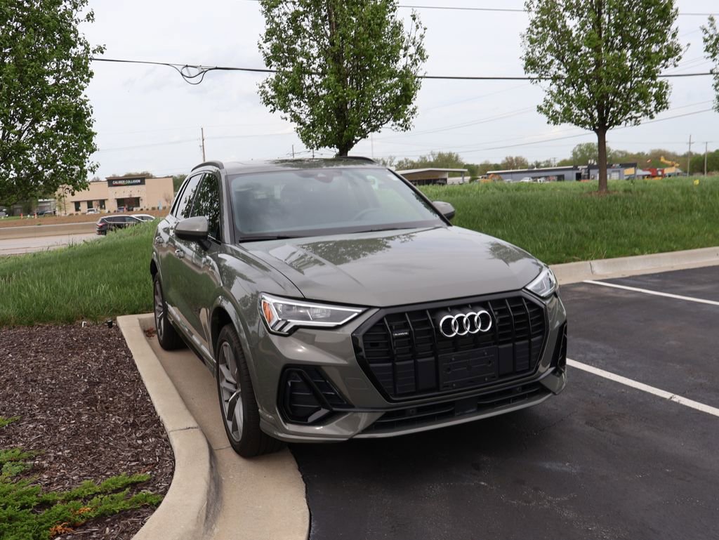 Used 2024 Audi Q3 2.0T Premium Plus image 5