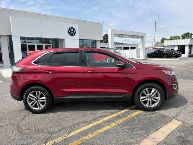 Used 2018 Ford Edge SEL w/ Equipment Group 201A FWD image 3