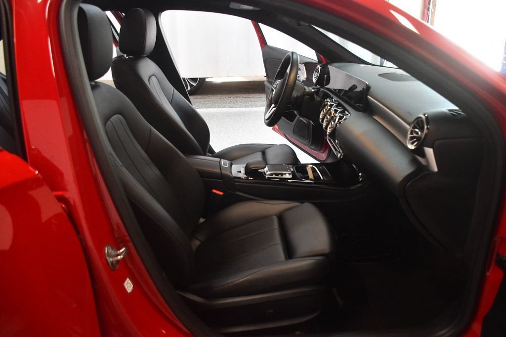 Used 2020 Mercedes-Benz A 220 image 29
