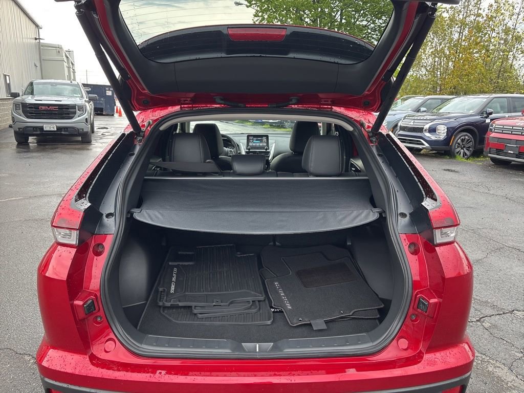 Used 2024 Mitsubishi Eclipse Cross SE AWD/4WD image 12