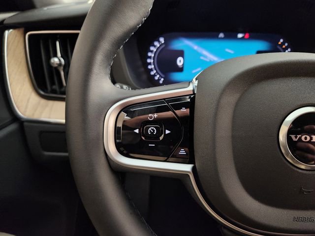 New 2026 Volvo XC60 B5 Plus w/ Protection Package Premier image 28