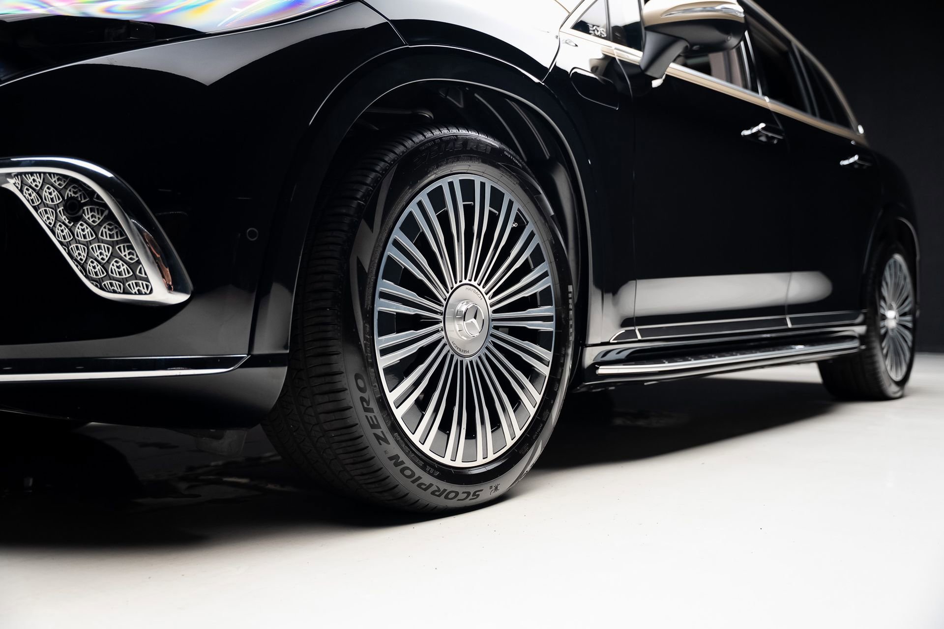 Used 2024 Mercedes-Benz Maybach EQS 680 4MATIC image 77