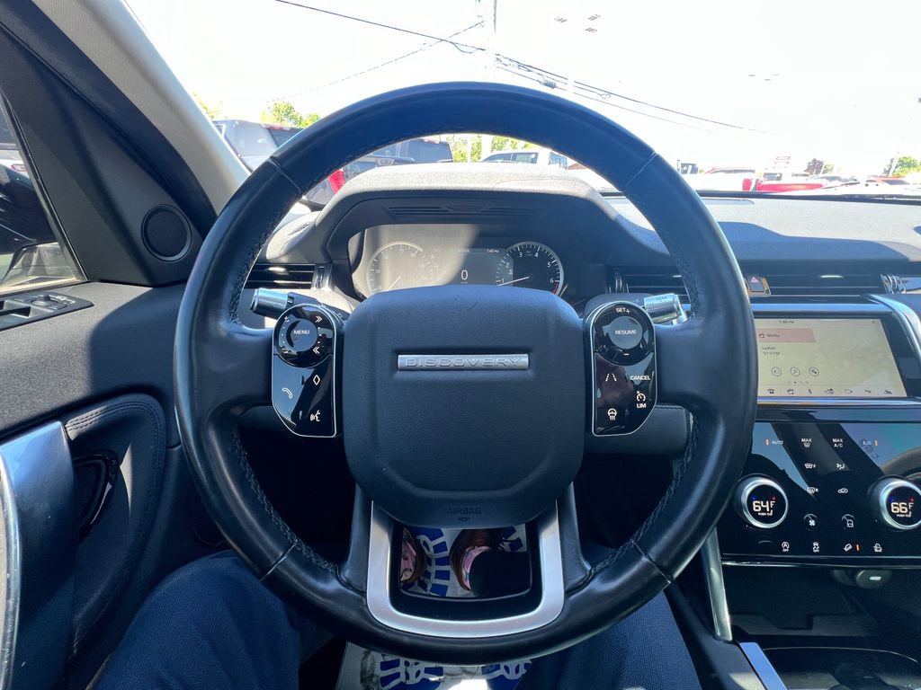 Used 2020 Land Rover Discovery Sport AWD/4WD image 18