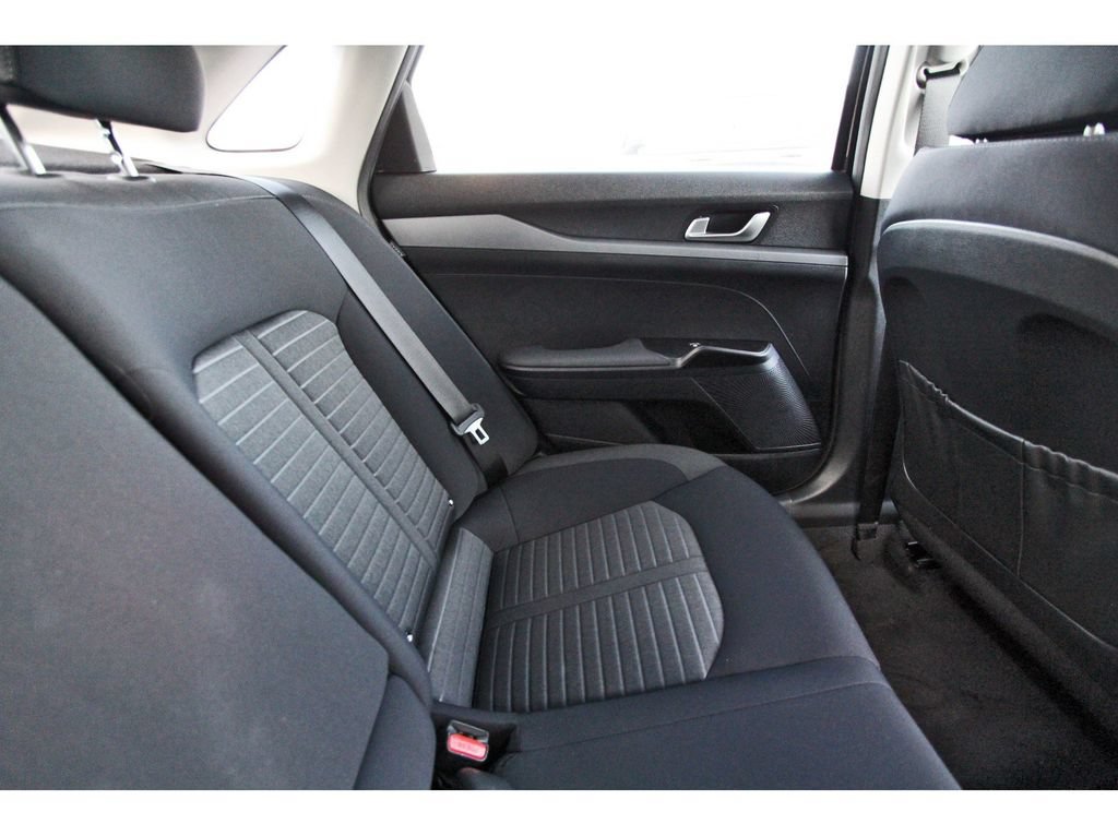 New 2026 Kia K5 LXS FWD image 10
