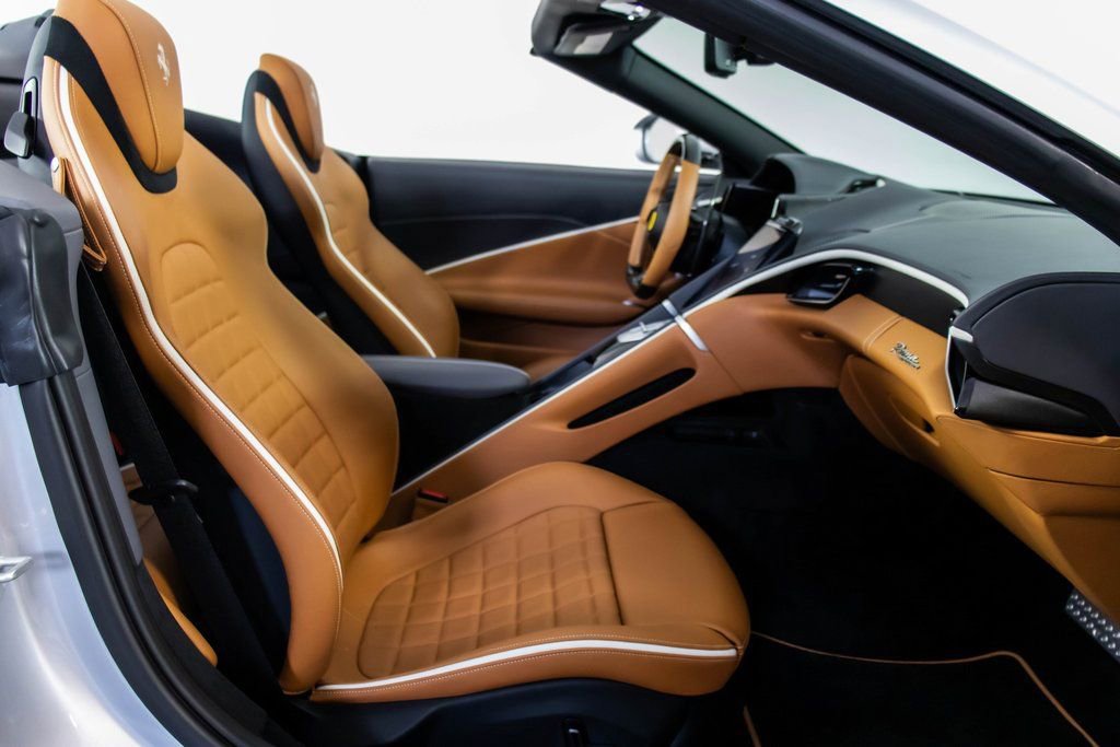 Certified 2025 Ferrari Roma Spider image 53