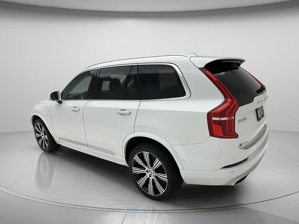 Used 2021 Volvo XC90 T8 Inscription w/ Advanced Package AWD/4WD image 4