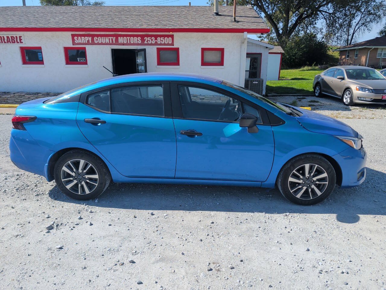 Used 2024 Nissan Versa S w/ S Plus Package FWD image 2