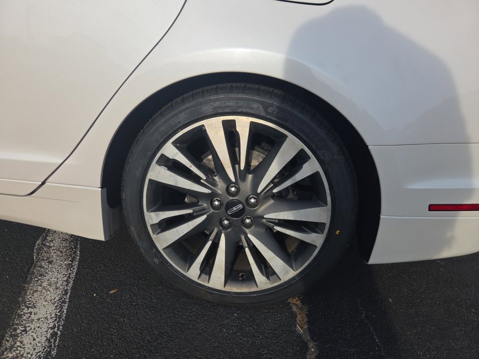 Used 2017 Lincoln MKZ Reserve w/ Technology Package image 26