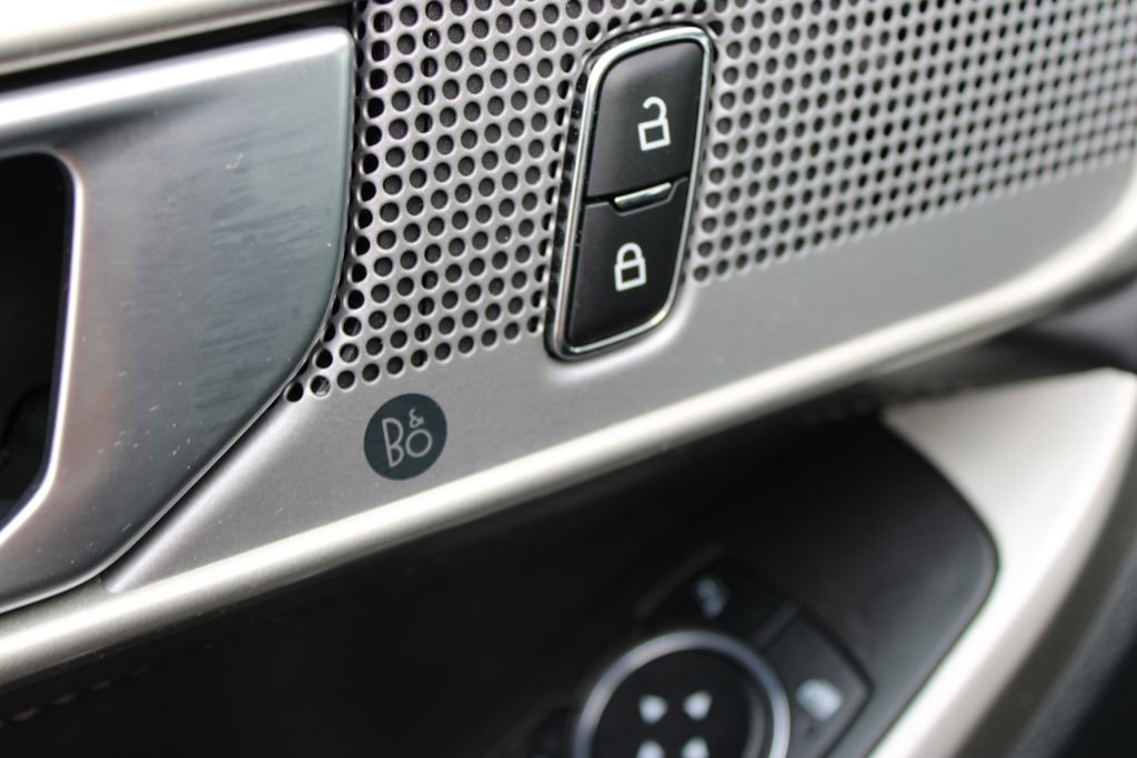 Used 2023 Ford Explorer Limited image 38