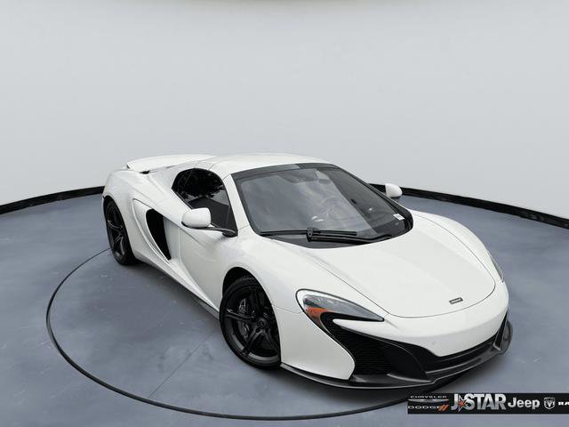 Used 2015 McLaren 650S Spider image 32