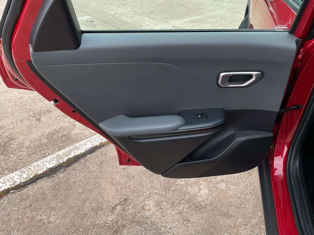 Used 2025 Kia K4 LXS image 17