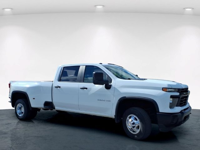 Used 2024 Chevrolet Silverado 3500 W/T AWD/4WD image 5