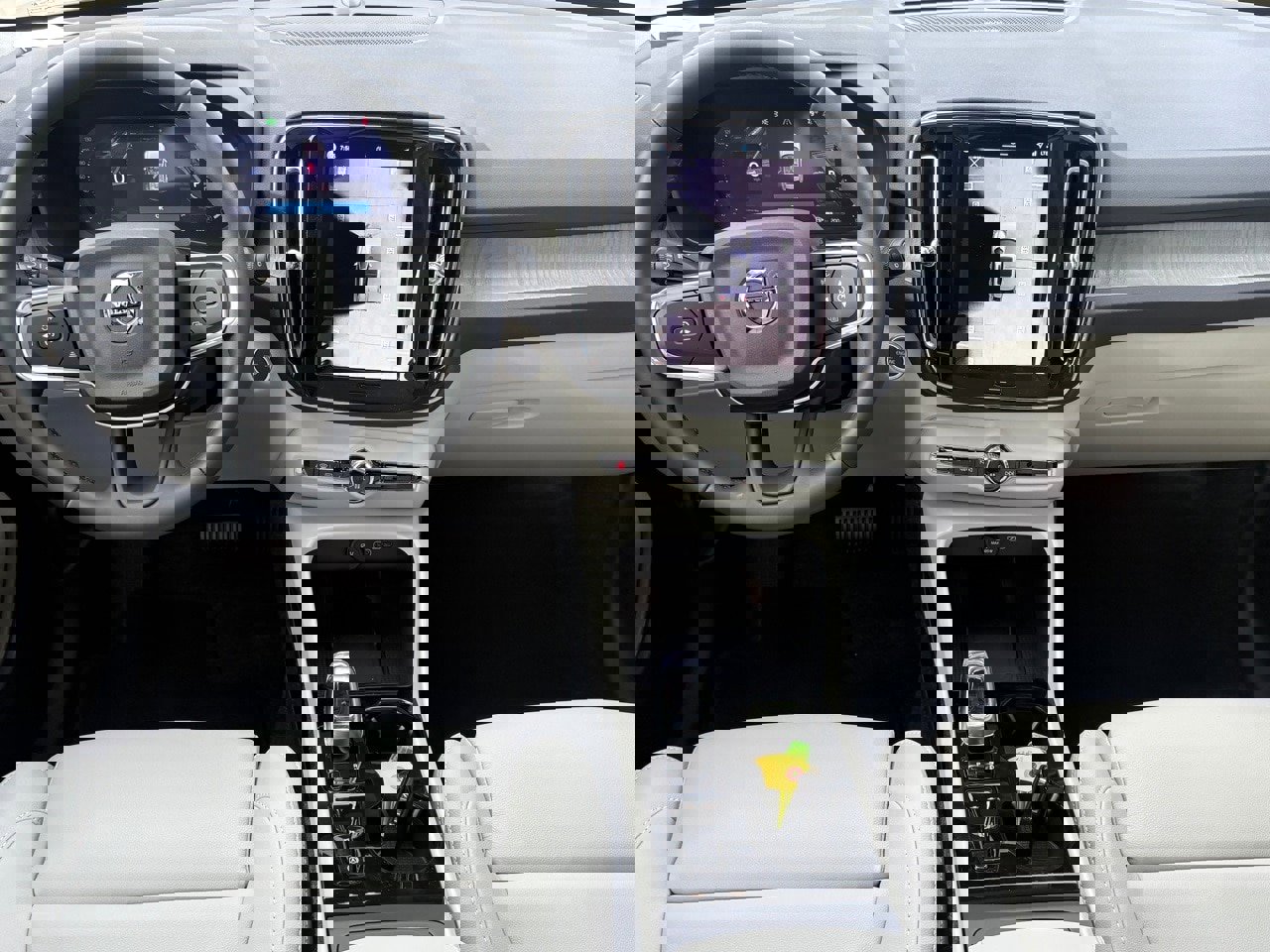 New 2026 Volvo XC40 B5 Ultra w/ Protection Package Premier image 9