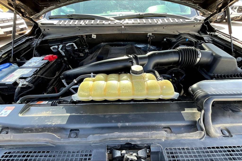 Used 2020 Ford Expedition Platinum image 12