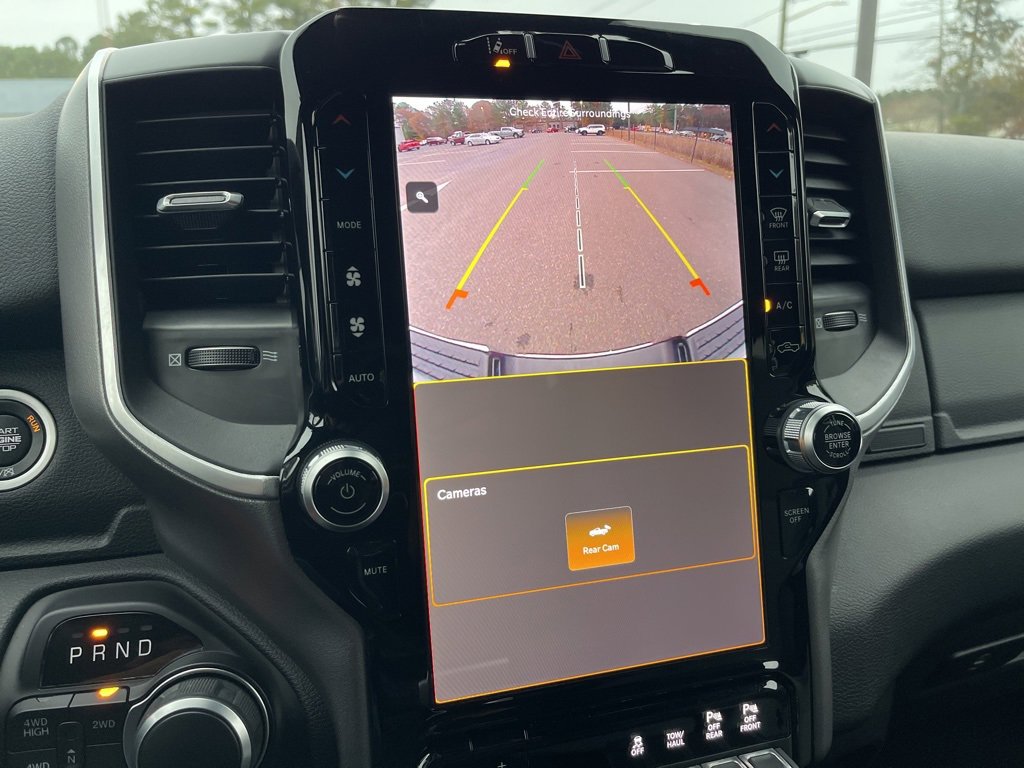 Used 2024 RAM 2500 Big Horn w/ Safety Group image 11