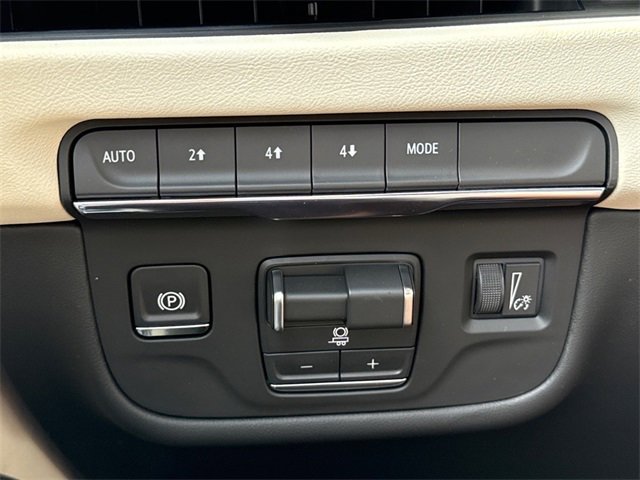 New 2026 Cadillac Escalade ESV Sport w/ LPO, ONYX Package image 12