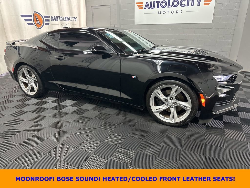 Used 2019 Chevrolet Camaro SS RWD image 1