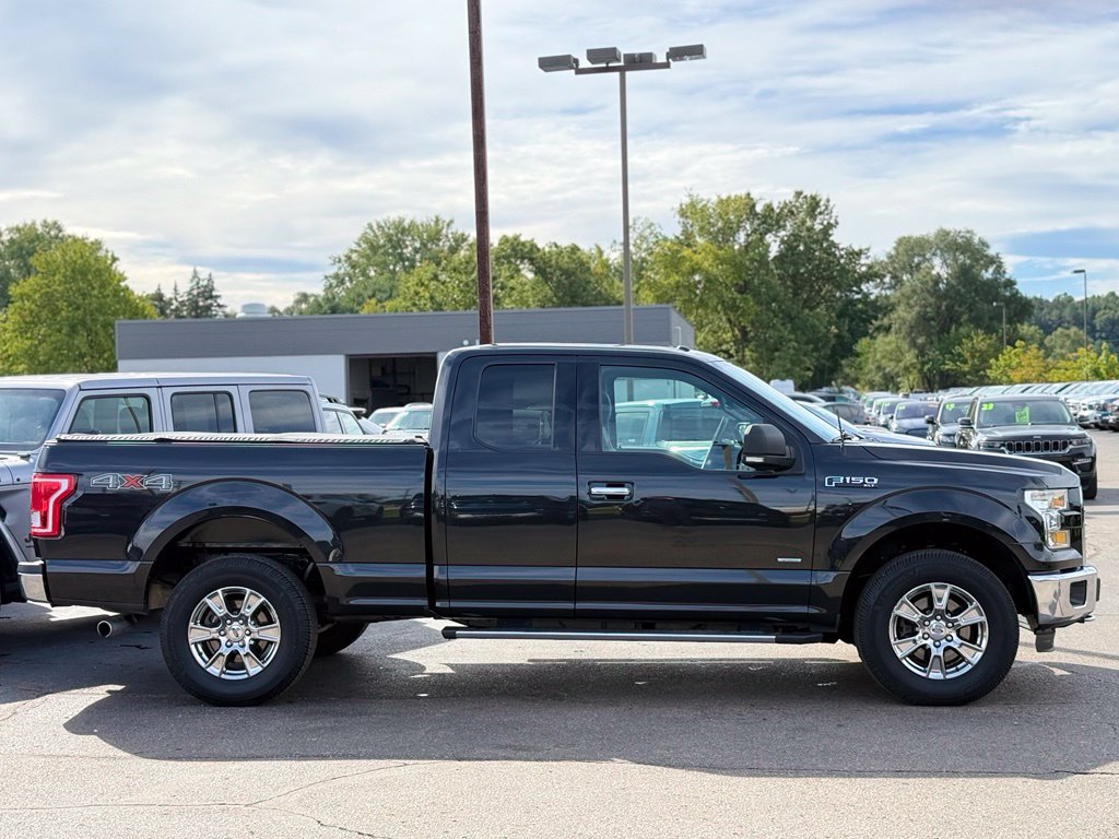 Used 2015 Ford F150 XLT w/ Equipment Group 302A Luxury AWD/4WD image 32