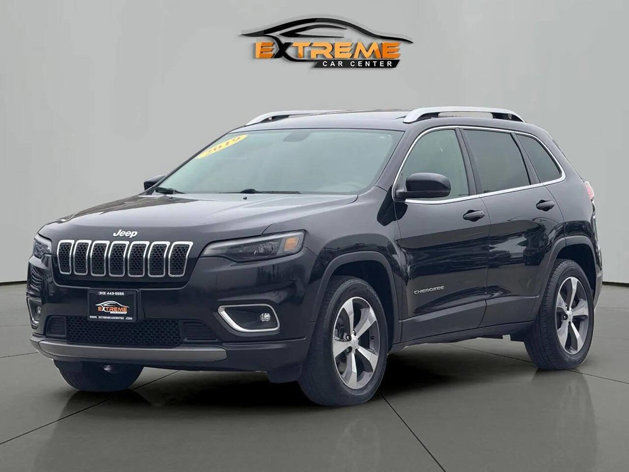 Used 2019 Jeep Cherokee Limited image 1