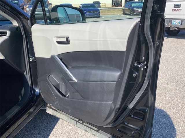 Used 2023 Toyota Corolla Cross L image 10