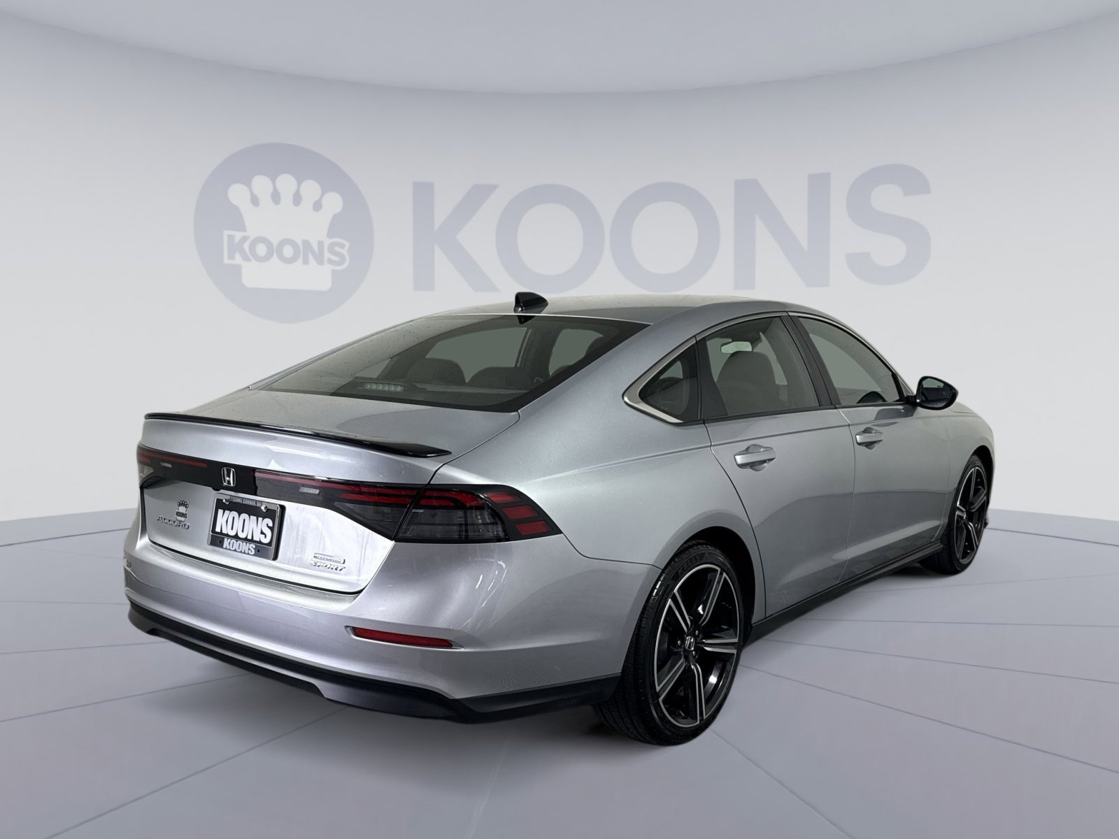 Used 2024 Honda Accord Sport image 7