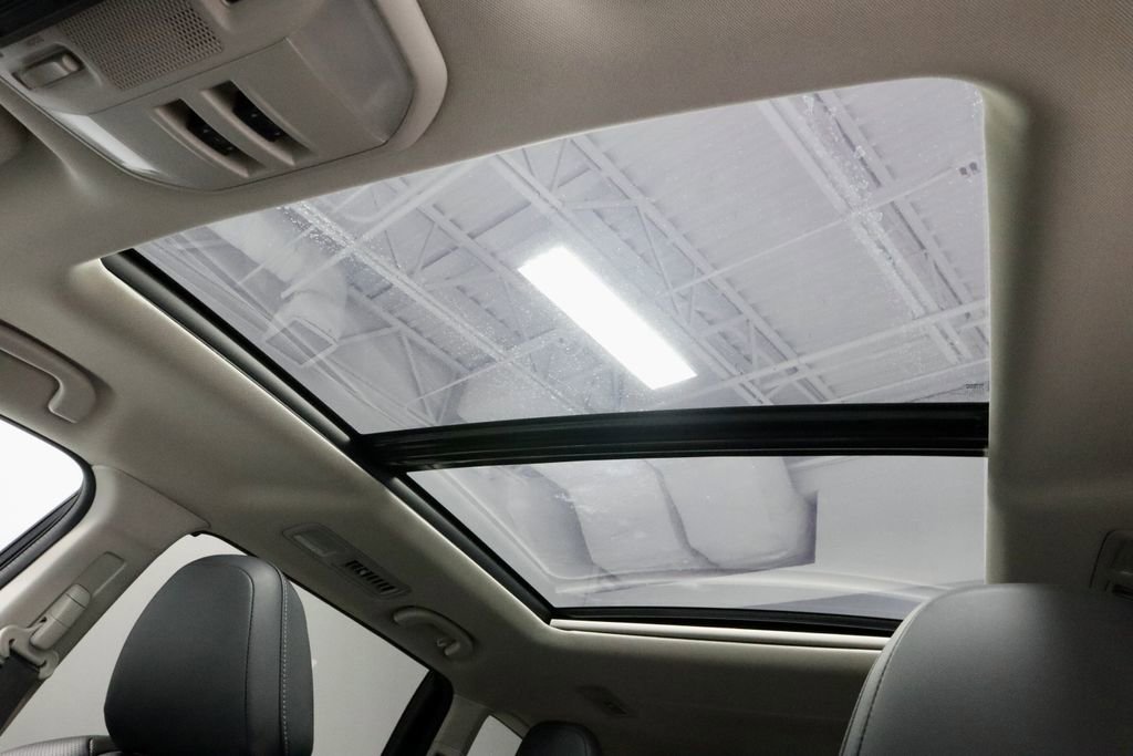 Used 2024 Subaru Ascent Touring image 28