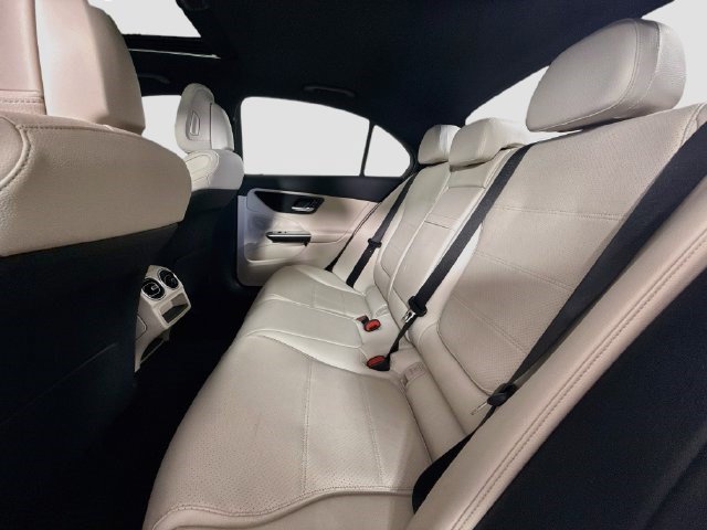 Used 2024 Mercedes-Benz C 300 Sedan image 24