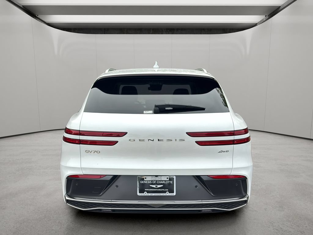 Certified 2026 Genesis GV70 2.5T AWD/4WD image 4