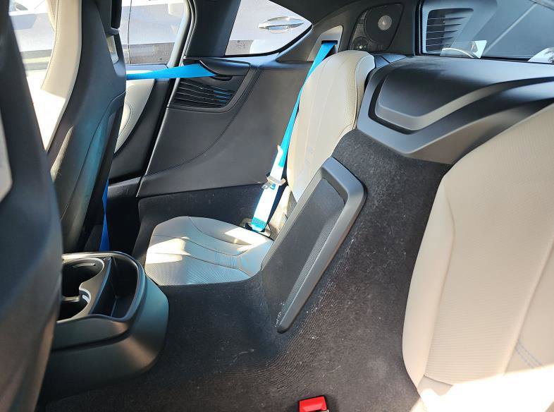 Used 2015 BMW i8 AWD/4WD image 8